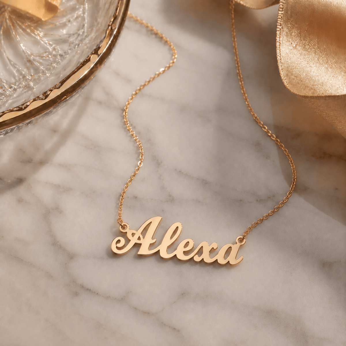Alexa_gold_name_necklace_scene