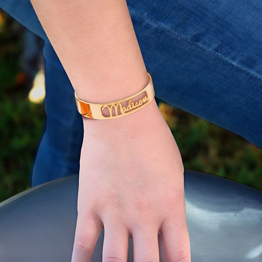 1cutout script name bangle