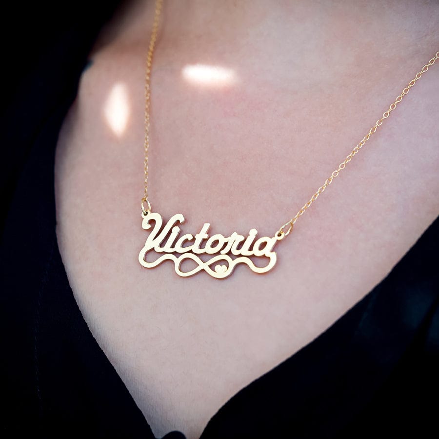 Victoria on sale name necklace